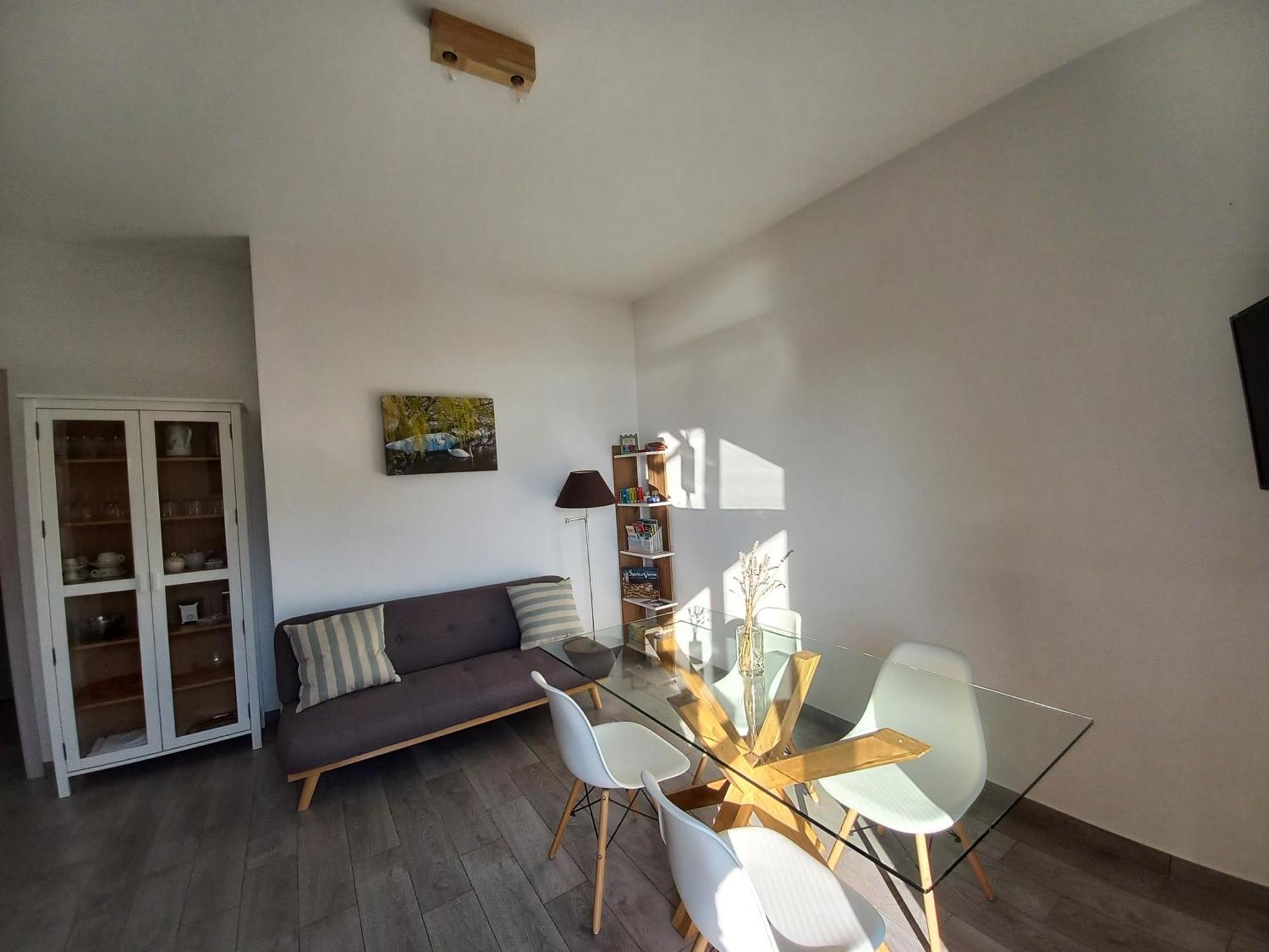Appartamento Miralago Con Giardino Sul Lago Gavirate Exterior photo